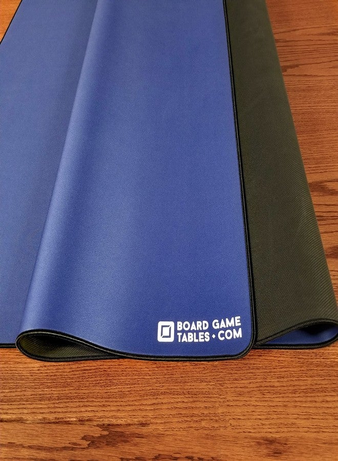 BOARD GAME TABLES.COM بساط لعب لألعاب الطاولة [3 × 5 قدم/سميك للغاية ومبطن/حافة مخيطة/مقاوم للماء] مع حقيبة حمل - لألعاب الطاولة، وألعاب الورق، وألعاب تقمص الأدوار (متوسط، أزرق) - Image 4
